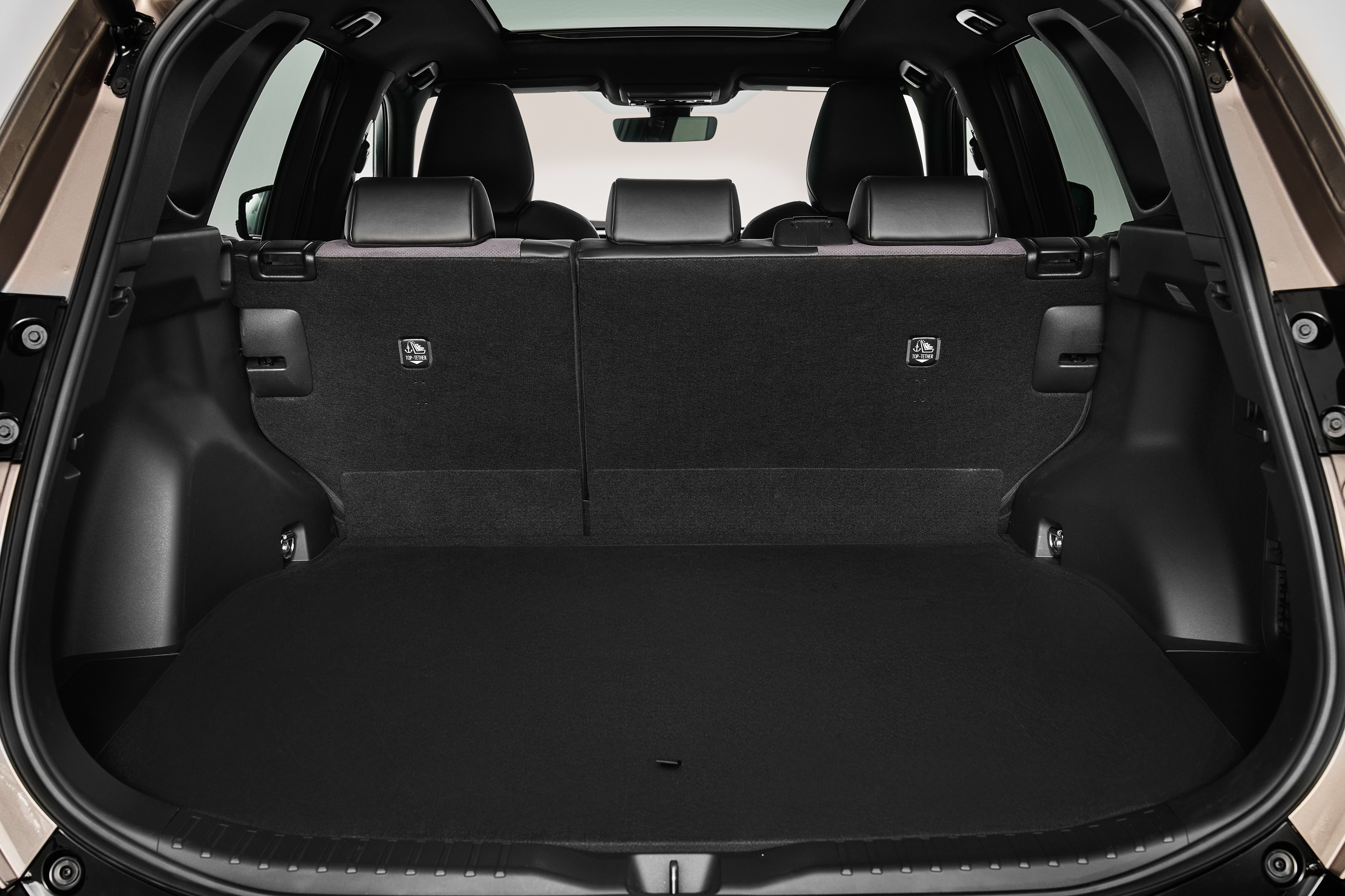 2026_all_new_rav4_interior_012